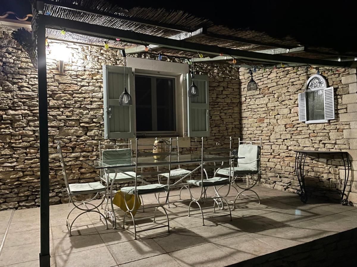 Villa La Luberonne Gordes Extérieur photo